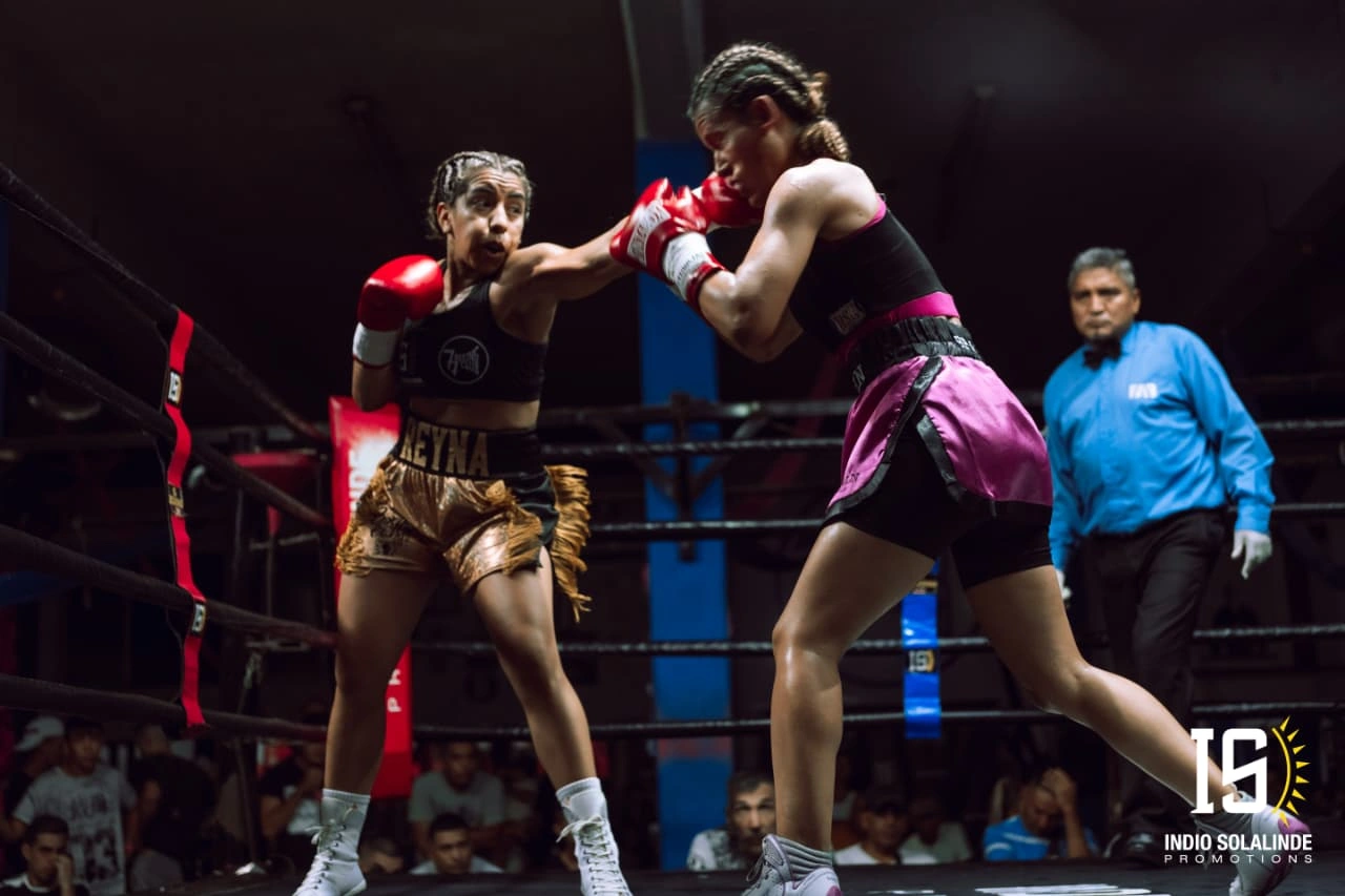 Clase de Boxeo Femenino y entrenamiento funcional en Morón